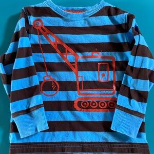 Jumping Beans boys’ size 2T pullover shirt with crane on front